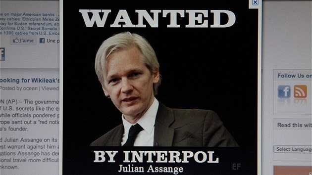 Zakladatel WikiLeaks Julian Assange v ervnu zveejnil 77 tisíc tajných zpráv z války v Afghánistánu, v íjnu statisíce utajovaných amerických  dokument o válce v Iráku. V listopadu následovaly americké diplomatické depee
