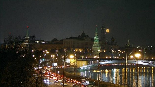 Moskva  pohled na noní Kreml