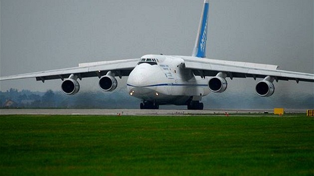 V rámci programu SALIS vyuívá eská armáda letouny An-124 Ruslan ruských a ukrajinských pepravc.