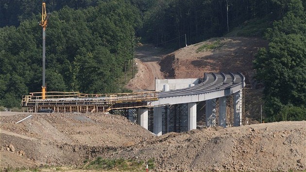 Most na silnici mezi Ostravou a Opavou jen tak dokonen nebude.