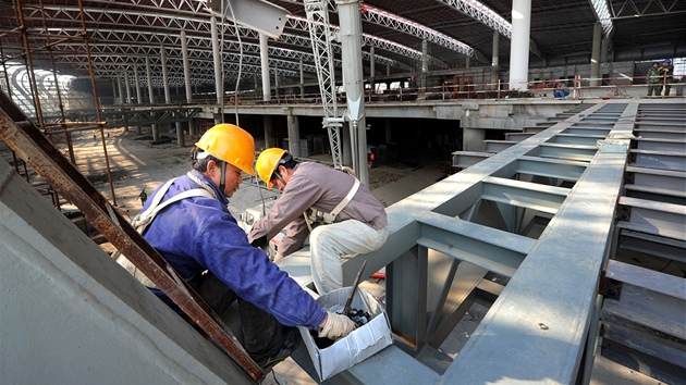 Stavba nového leti�tního terminálu ve východo�ínském m�st� Hefei.