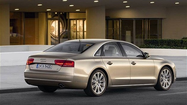 Audi A8