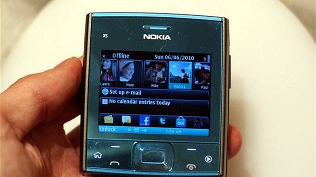 Nokia X5 premiéra v Singapuru