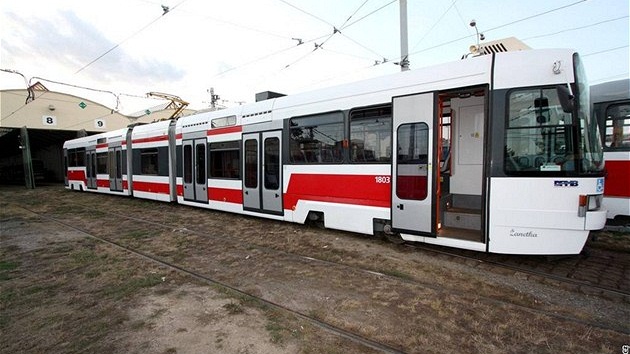 Brnnská tramvaj RT6N1 anetka