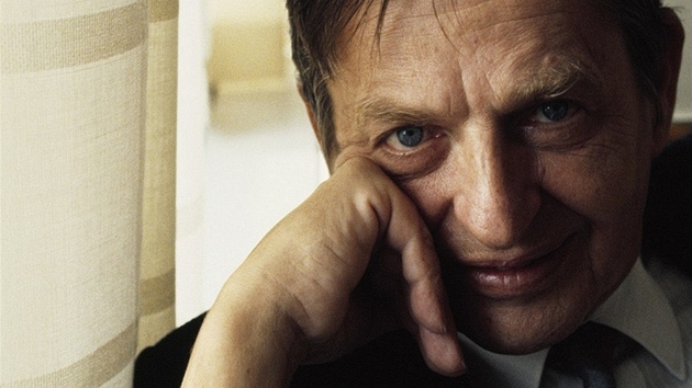 N�kdej�í �védský premiér Olof Palme, kterého v roce 1986 zast�elil neznámý vrah 