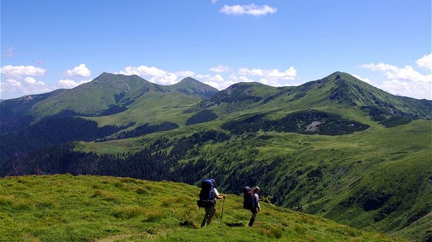 Rumunsko, Rodna. Pechod hebenovky Rodny