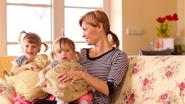 Hana Kynychová a dvojata Sofie a Alexandra