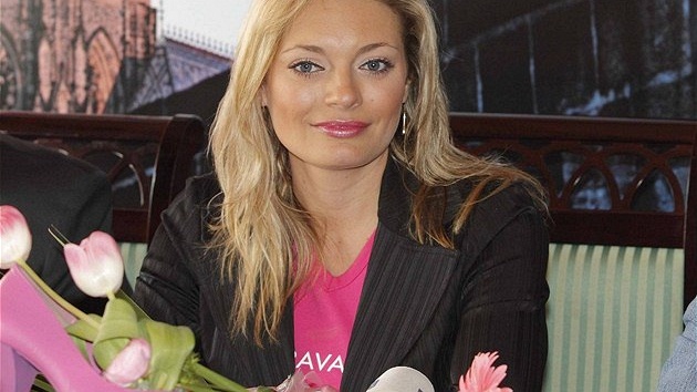 Lucie Borhyová 