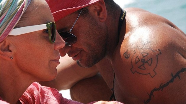 Kate�ina Kornová s partnerem Tomá�em 