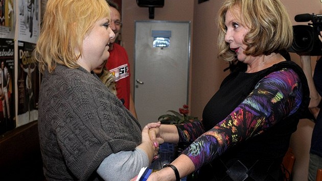 Hana Zagorová v�novala sv�j �as paní Renát� bojující s rakovinou