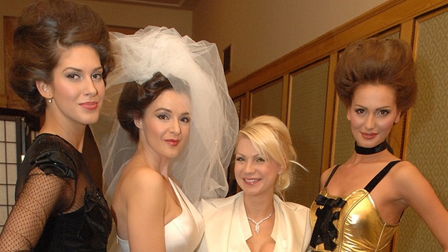 Aneta Vignerová, Iva Kubelková, Natali Ruden a Eli�ka Bu�ková 