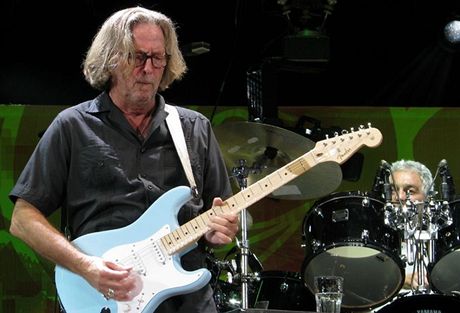 Eric Clapton na svém festivalu Crossroads v roce 2010