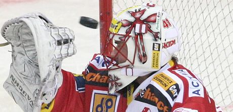 Robert Slipenko jet v dresu Slavie.