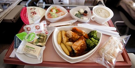 Jídlo na palub letadla Emirates