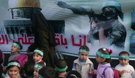 Takto si Hamas pedstavuje správnou výuku ve kolách pro palestinské uprchlíky