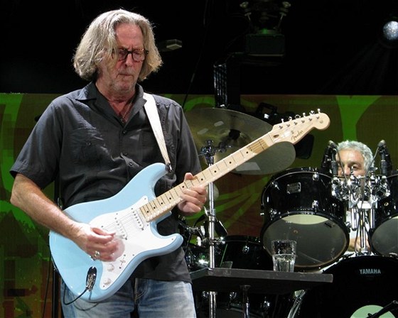Eric Clapton na svém festivalu Crossroads v roce 2010