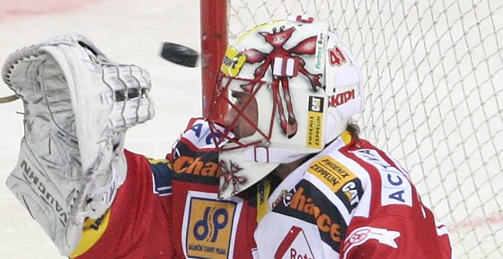 Robert Slipenko jet v dresu Slavie.