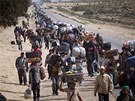 Exodus. Z Libye prchají zástupy zahraniních dlník (4. bezna 2011)
