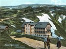 Pvodní devná Labská bouda na snímku z roku 1910
