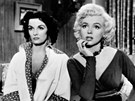 Jane Russellová a Marilyn Monroeová ve filmu Páni mají radi blondýnky