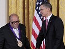 Americký prezident Barack Obama vyznamenal 2. bezna dvacet amerických umlc (skladatel a producent Quincy Jones)