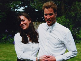Kate Middletonová a její budoucí manžel princ William v roce 2005.