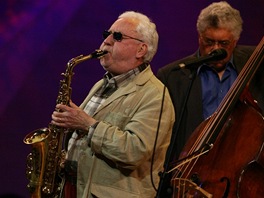 Lee Konitz