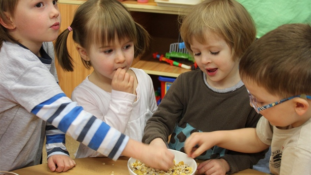 Degustace müsli v M� Matjuchinova v Praze 5