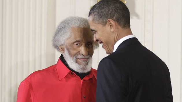 Americký prezident Barack Obama vyznamenal 2. bezna dvacet amerických umlc (jazzový saxofonista Sonny Rollins)