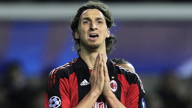 NEDAL. Zlatan Ibrahimovic, útočník AC Milán, lituje neproměněné šance.