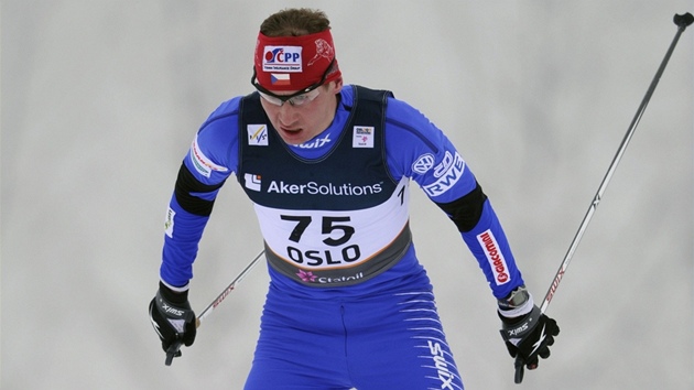 Luká Bauer na mistrovství svta v Oslu na trati klasické patnáctky. 