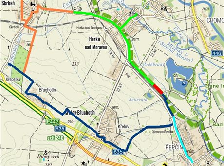 Jednotliv seky cyklostezky Moravsk cyklotrasa, kter spoj Olomouc s prodnm koupalitm Podbrady a povede dle do Skrbn.