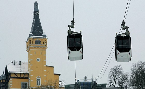 Lanovka na Vtrui. (7. prosince 2010)