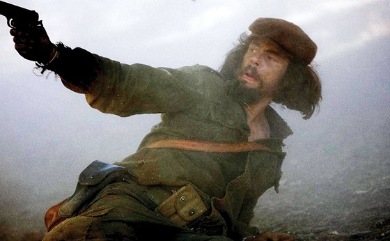 Benicio del Toro jako Che Guevara