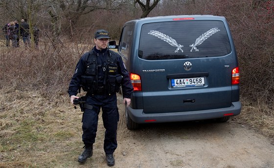 Policisté nali tlo Aniky v praské Troji ped dvma týdny.