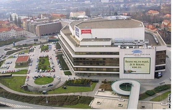 Desátý roník Mezinárodní protikorupní konference se uskutenil v praském Kongresovém centru ve dnech 8. a 11. íjna 2001.