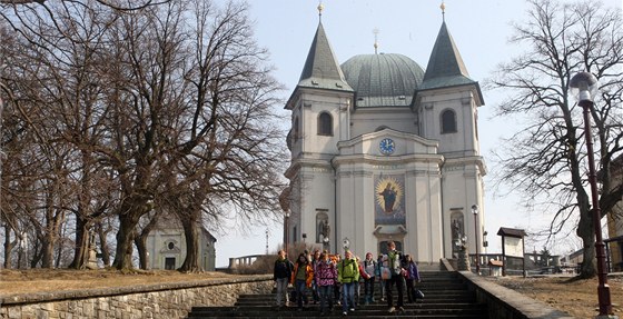 Hostýn si pipomíná stoleté výroí korunovace sochy Panny Marie Svatohostýnské.