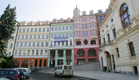 Komplex bytových dom Rýnský dvr u karlovarského divadla.