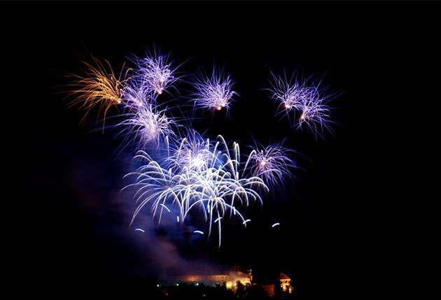 Festival ohostroj Ignis Brunensis 2008 zakonilo ohostrojové grandfinále nad hradem pilberk