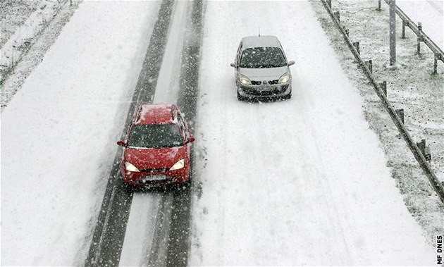 Meteorologové varují ped silným snením, mohou se tvoit snhové jazyky. Ilustraní foto