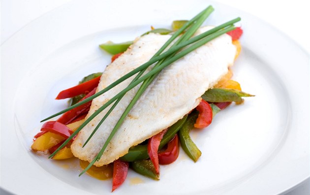 Pangas spodnooký (Pangasius hypophthalmus) je nejprodávan�j�í rybou v �esku. (ilustra�ní snímek)