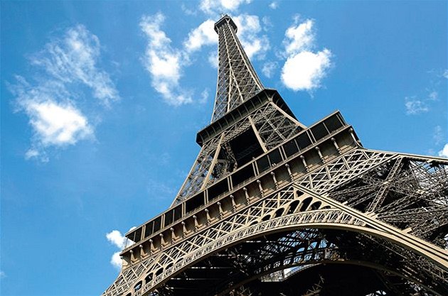 Eiffelova v v Paíi
