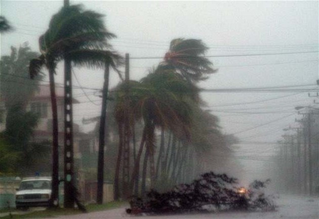 Vichr hurikánu v Havan