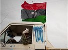 Povstalci v Benghází slaví vyhláení rezoluce Radou bezpenosti OSN (18. bezna 2011)