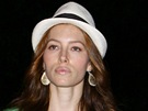 Horký trend - klobouky: Jessica Bielová 