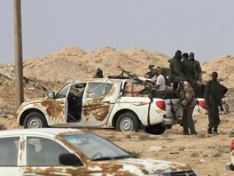 Kaddfho jednotky v libyjsk pouti (16. bezna 2011)