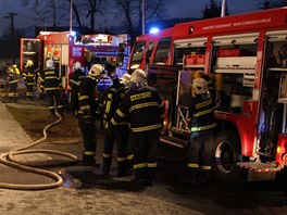 U vbuchu plynu zasahovalo nkolik jednotek hasi.