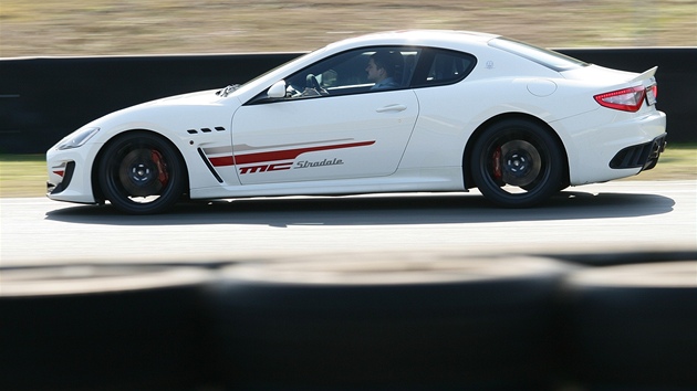 Maserati GranTurismo MC Stradale 