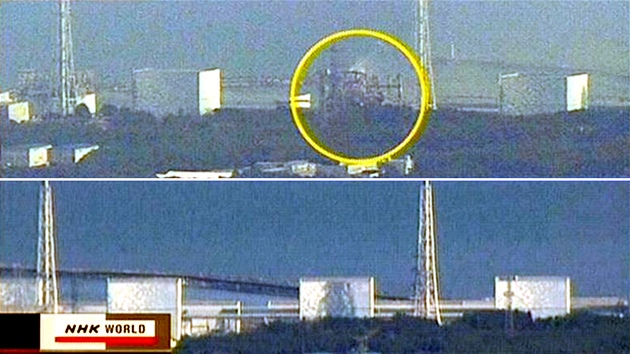 Výbuch vodíku v japonské elektrárn Fukuima pokodil jednu z budov. Na spodním snímku je vidt stejné místo ped výbuchem.