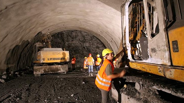 Stavba tunelu na praském okruhu (18. ervna 2008)